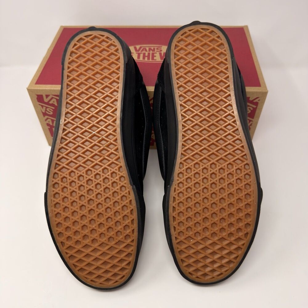 NEW Vans Knu Skool Black/Black Suede Skate Shoes Mens Size 11 VN0009QCBKA - Picture 14 of 16